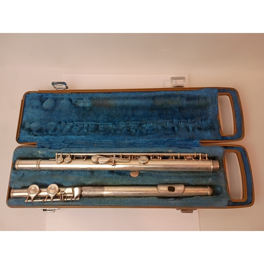 Vintage Gemeinhardt M2 Silver-Plated Student Flute with Case Vintage Instrument